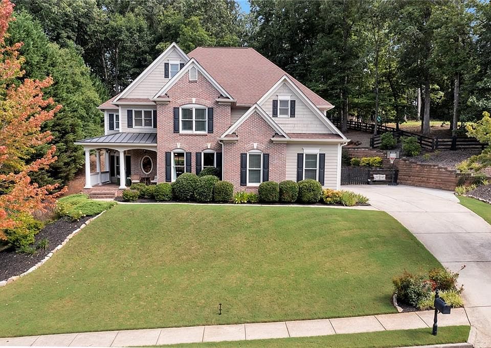 1st image of 302 Glen Mill Ct