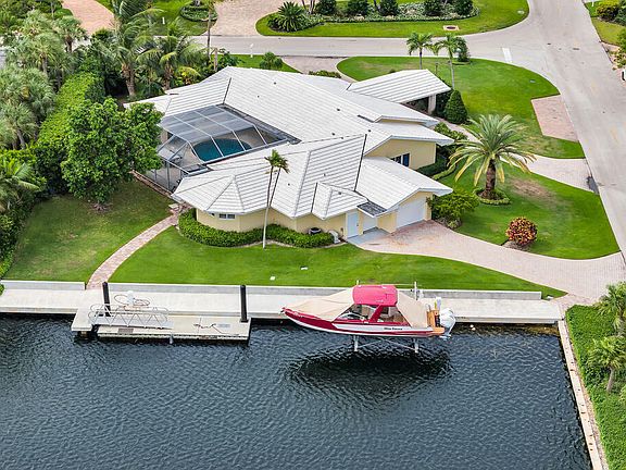 4th image of 32 Channel Cay Rd