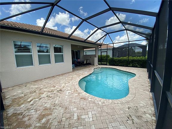 3rd image of 10378 Materita Dr