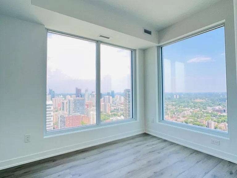 252 Church St #5306 — Photo 6