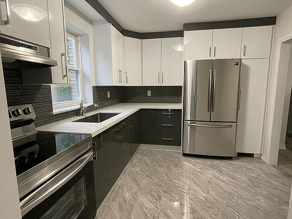 2nd image of 246 Pannahill Rd #2