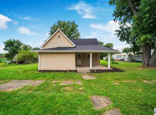 534 S Main St, Sullivan, IN 47882