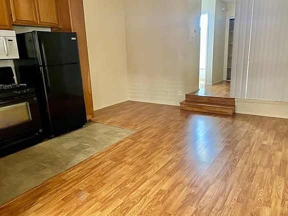 3rd image of 5650 York Blvd APT 111