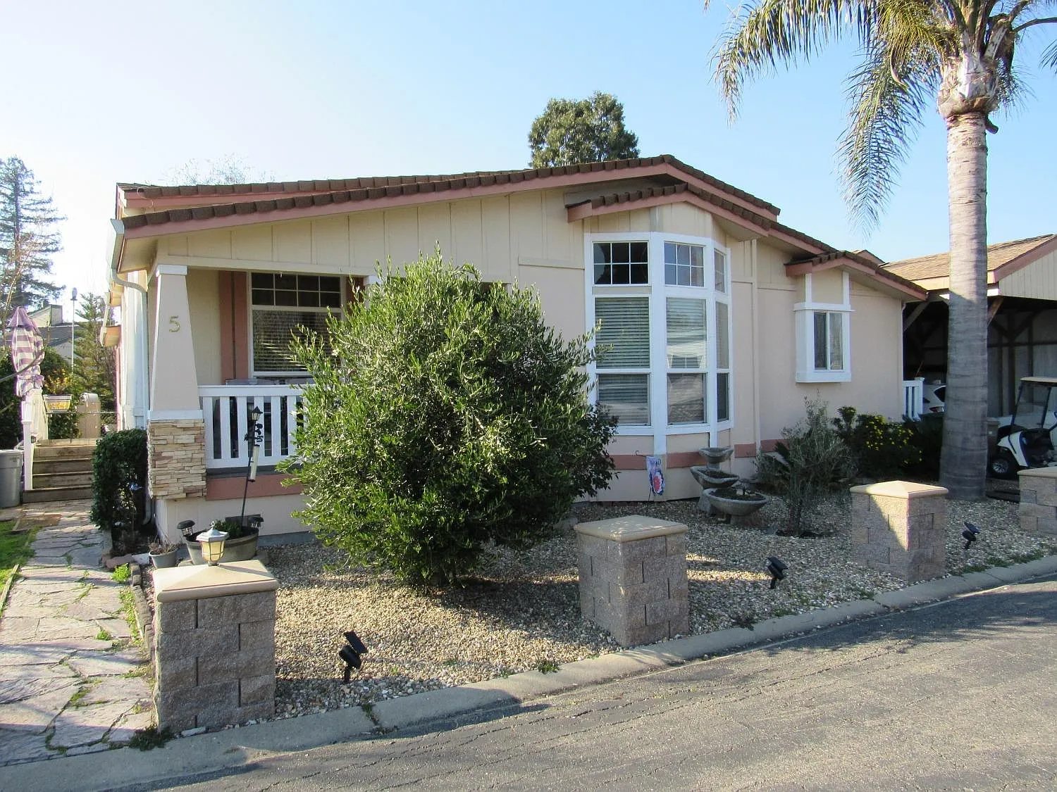 5 Red Fox Ct photo 1