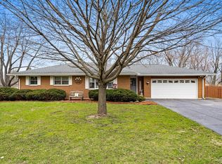 1760 Lyndale Rd, Aurora, IL 60506