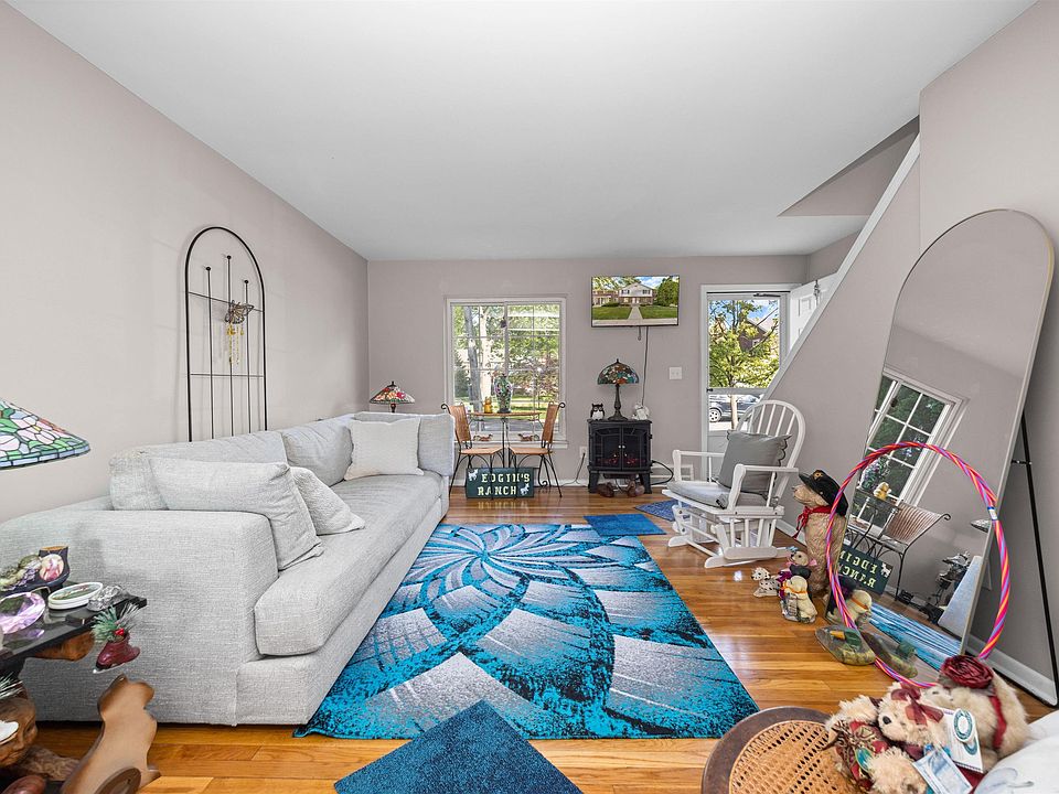 23056 Gary Ln, photo 6