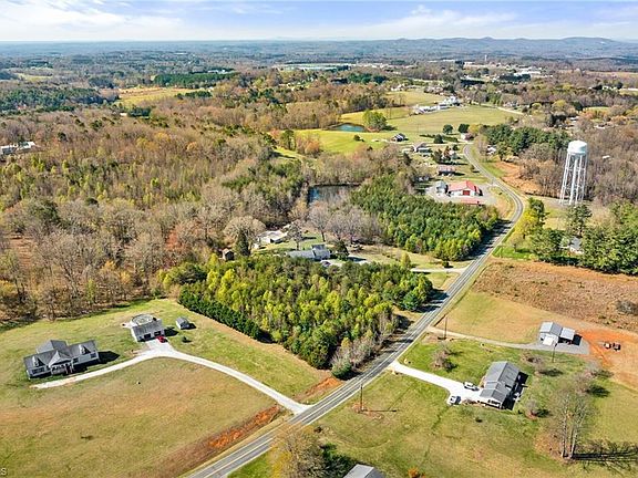 4th image of 0 Holly Springs Rd Lot 2