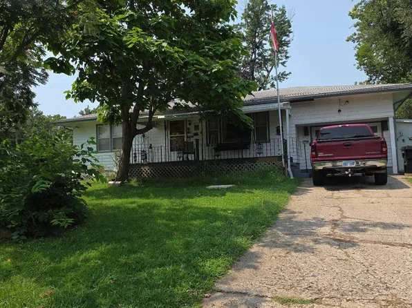 2737 SE Kentucky Ave, Topeka, KS 66605