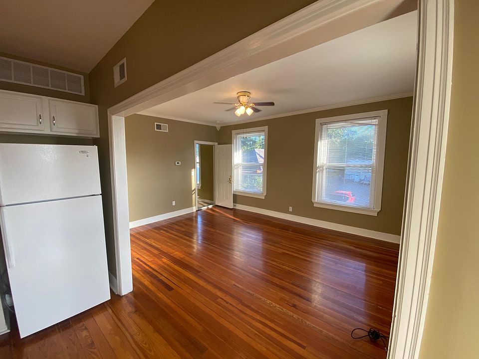 308 Thompson St Paris TN Zillow