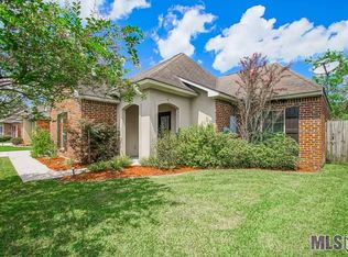 40320 Creek Bend Dr, Gonzales, LA 70737