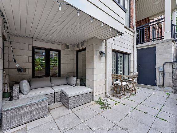 4th image of 30 Carnation Ave #101