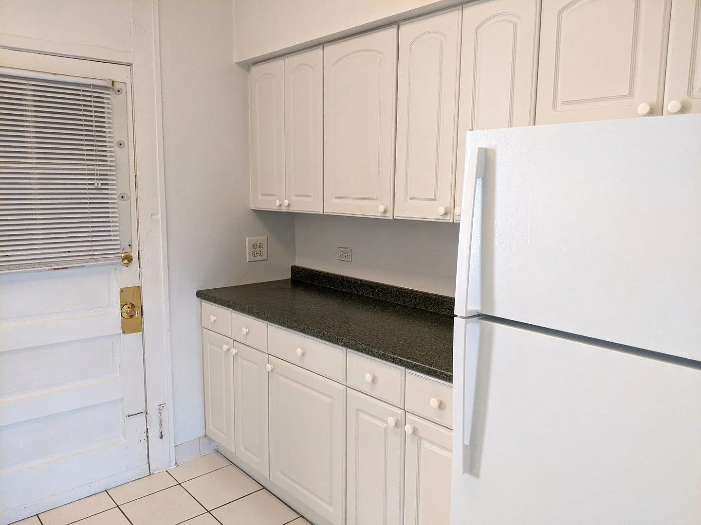 2 bed, $2,150 — Photo 2