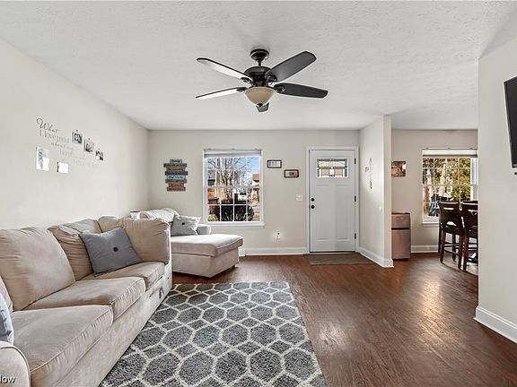 4th image of 9899 Aldridge Dr