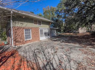 9106 Deerwood Dr, North Charleston, SC 29406