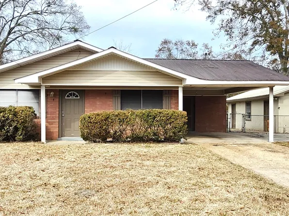 212 Maple Dr, Ocean Springs, MS 39564