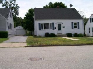 36 Longview St, New London, CT 06320