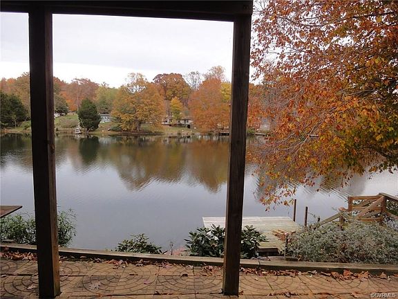 2nd image of 2208 Highland Dr