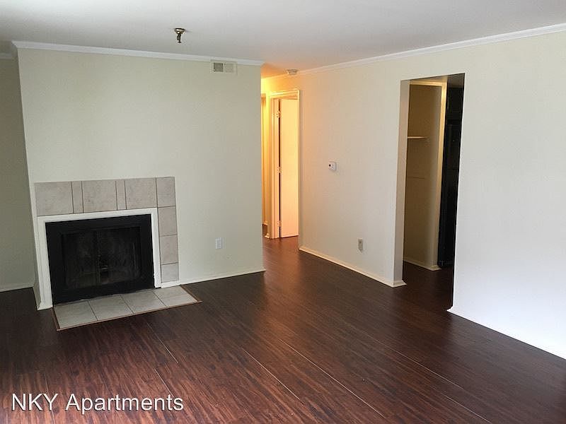 1st image of 1004 Parkvale Ct APT 5