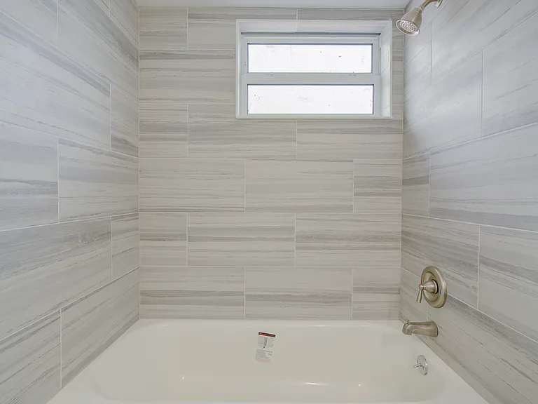 1611 NE 3rd Ave #2 — Photo 19