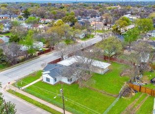 3933 Dawes Dr, Dallas, TX 75211