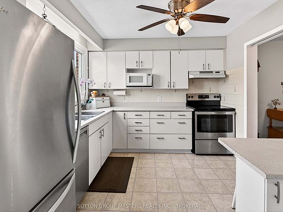 4th image of 115 Wright Cres #78