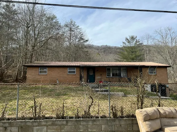 160 Harrison Cir, Cumberland Gap, TN 37724