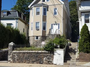 492 Van Duzer St, Staten Island, NY