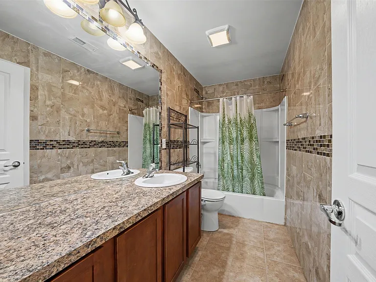 49184 Gracechurch Rd — Photo 37
