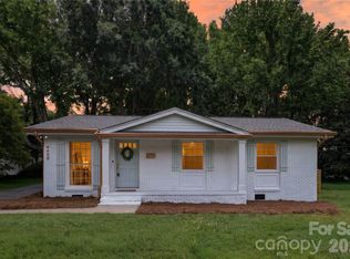 4408 Ivanhoe Pl, Charlotte, NC 28205