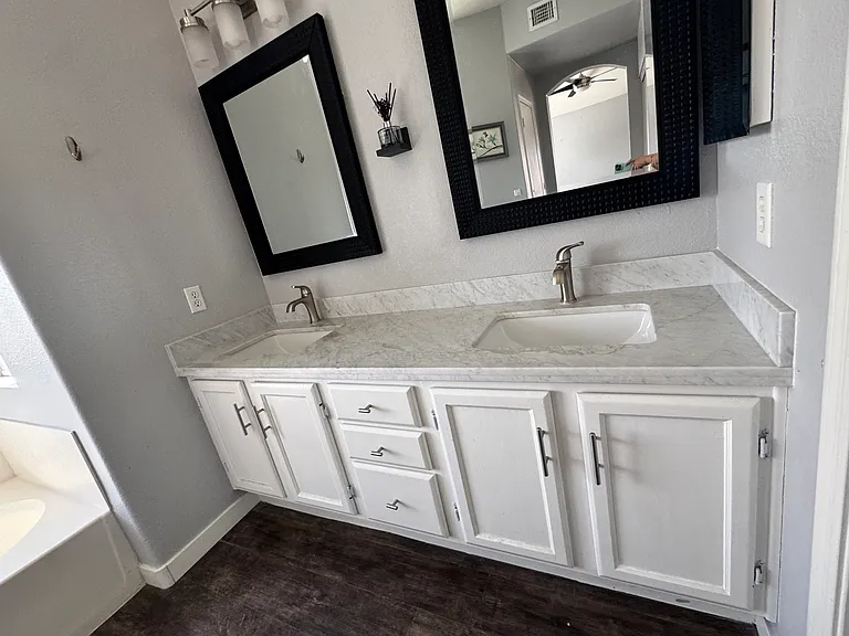 1285 W Kingbird Dr — Photo 21