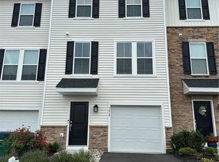 7614 Clayton Ave, Coopersburg, PA 18036