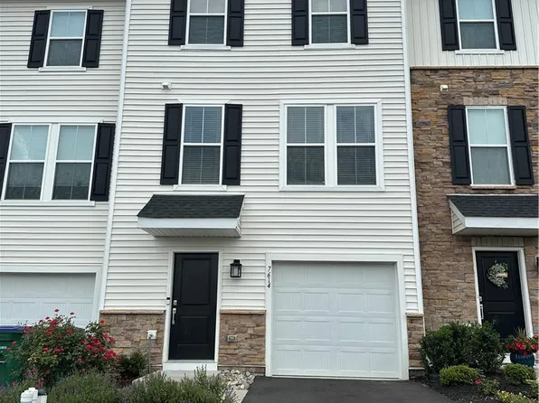 7614 Clayton Ave, Coopersburg, PA 18036