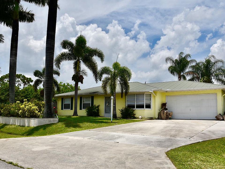 1st image of 525 SW Buswell Avenue