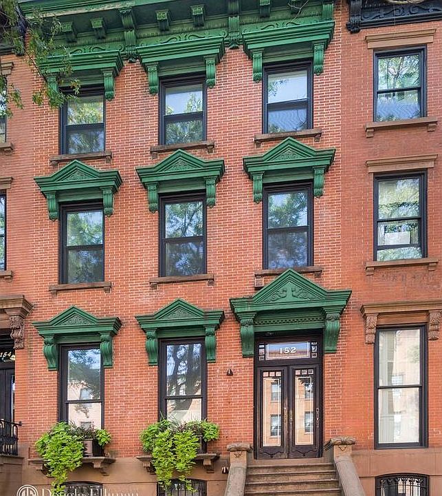 1st image of 152 Lafayette Ave
