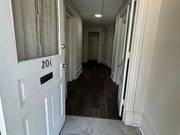 2nd image of 201 S 9th St Floor 1
