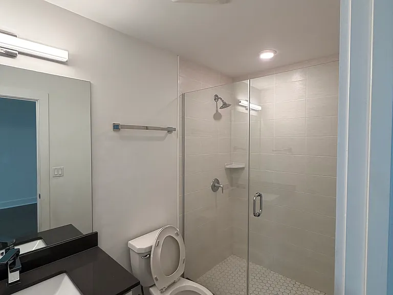 25 Eleanor St #205 — Photo 17