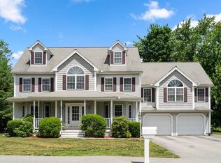 6 Warren Ave, Chelmsford, MA 01824