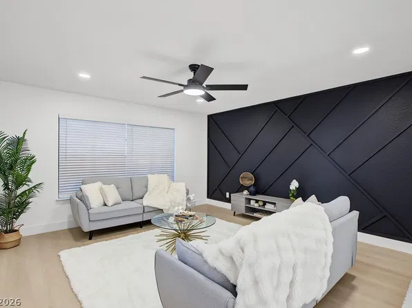 2371 Pickwick Dr, Henderson, NV 89014