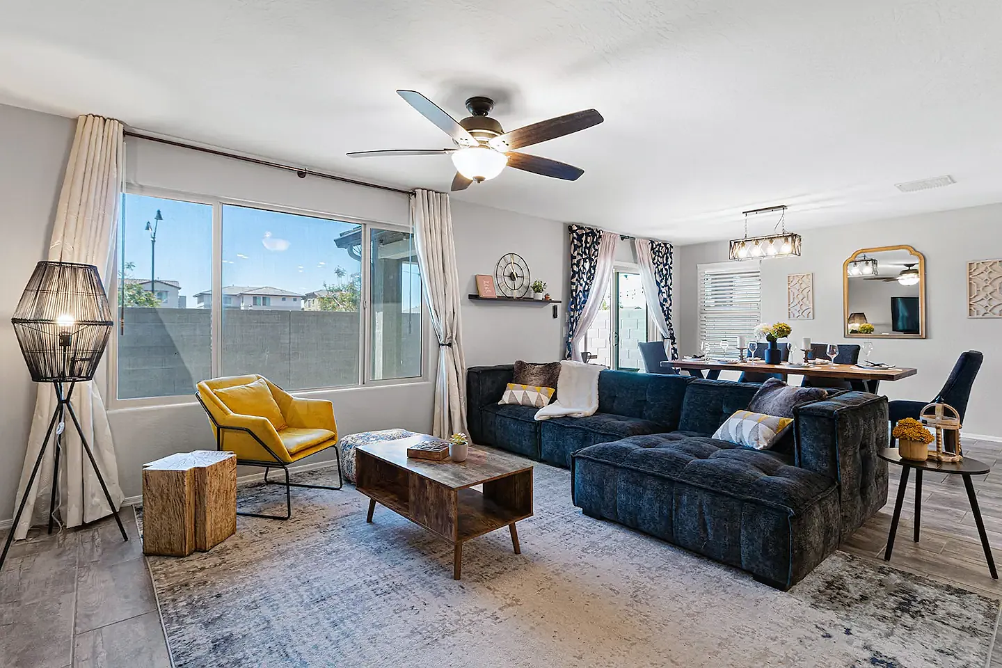 5 bed, 2583 sqft, $6,000 — Photo 3