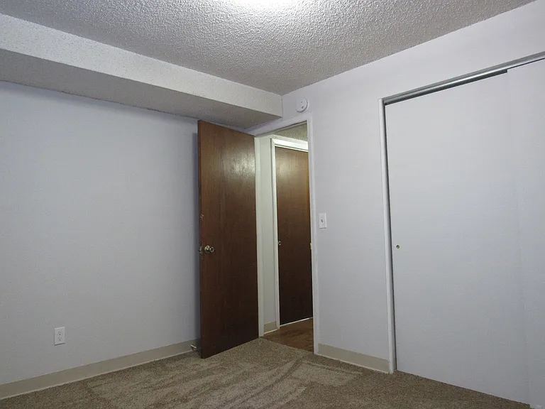 5711 W 92nd Ave #13 — Photo 28
