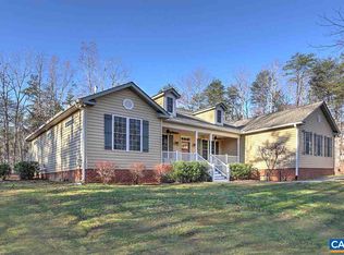 1241 Shenandoah Crossing Dr, Gordonsville, VA 22942