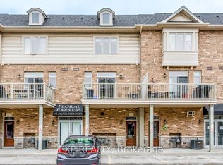 4129 Palermo Cmn, Burlington, ON L7L 0G7