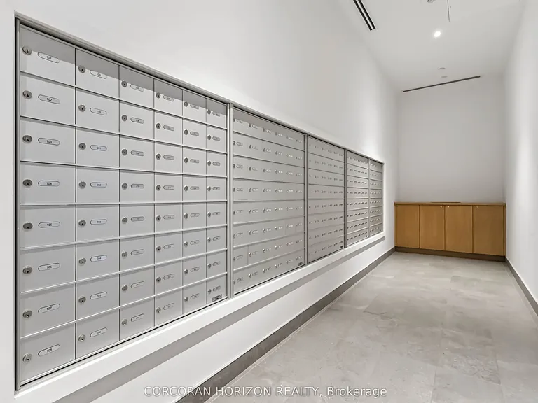 7437 Kingston Rd #201 — Photo 27