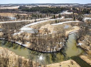 E4558 County Road V #1, La Valle, WI 53941