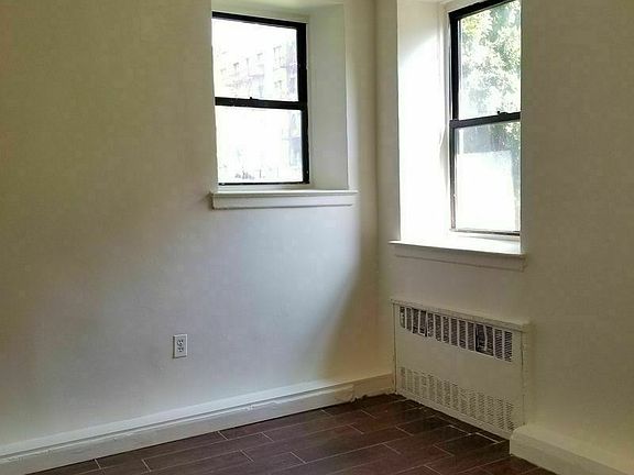 3rd image of 60 E 17th St #Jj