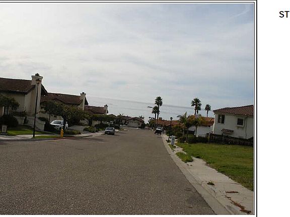 2nd image of 148 Searidge Court