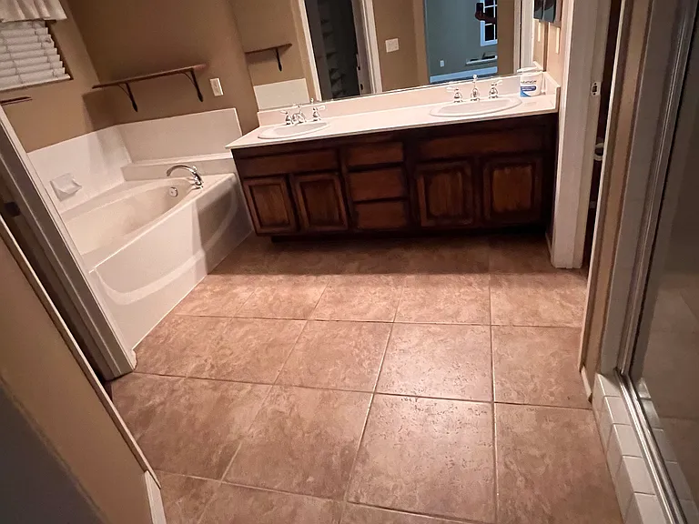 409 Warner St — Photo 22