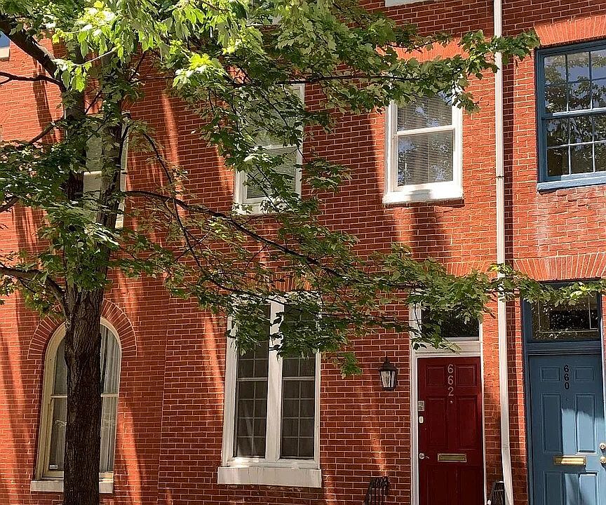 1st image of 662 Washington Blvd #3