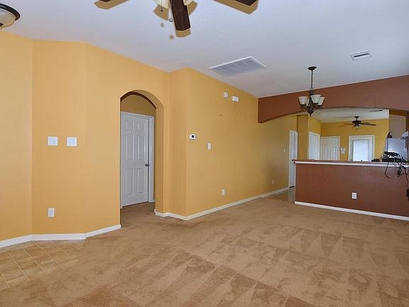 2nd image of 1510 Claremont Garden Cir