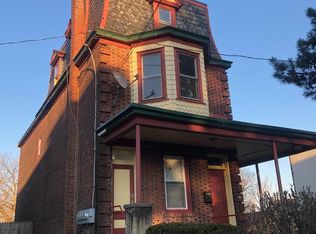 6731 Martins Mill Rd, Philadelphia, PA 19111